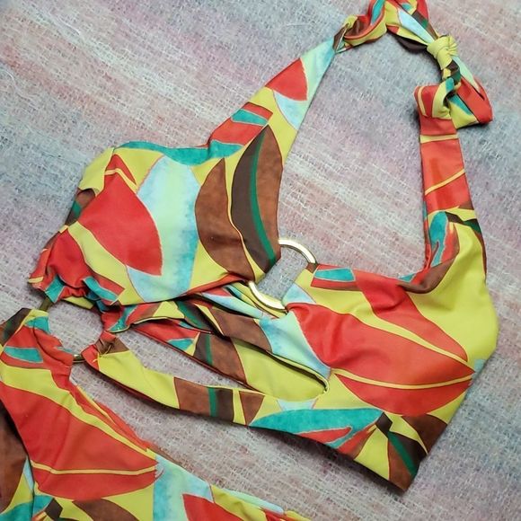 Shein Large Leaf Print Linked Cut Out One piece Swimsuit Yellow blue red - Picture 14 of 14